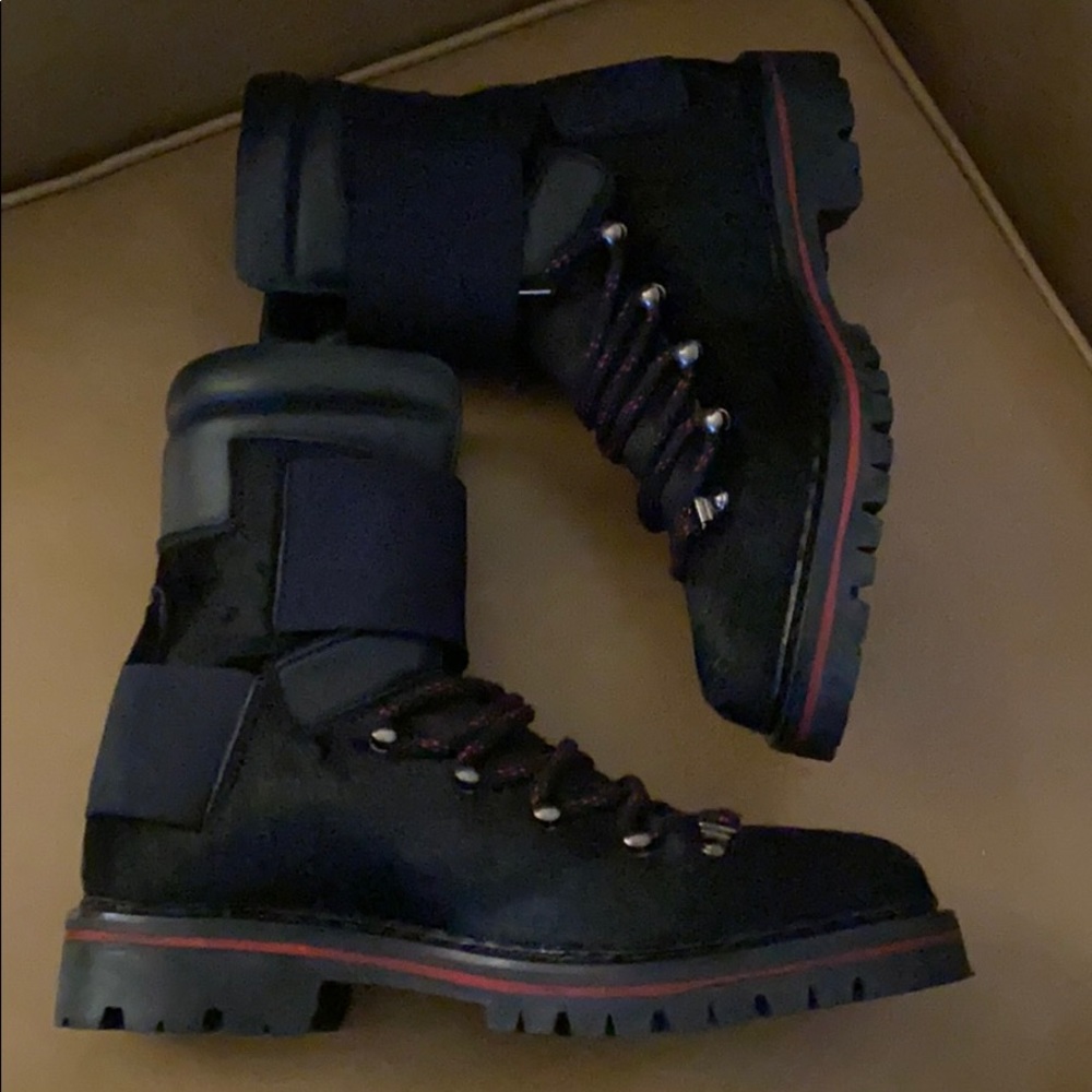 Authentic Moncler pony hair combat boots NEW - Picture 4 of 5